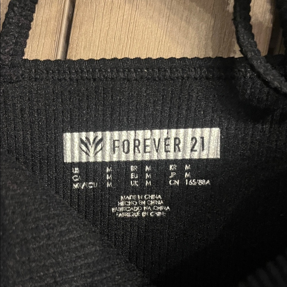 Forever 21 Black Ribbed Sports Bra - Picture 2 of 3